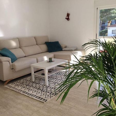 Residencial Aqua - La Pineda Διαμέρισμα Σαλού Εξωτερικό φωτογραφία